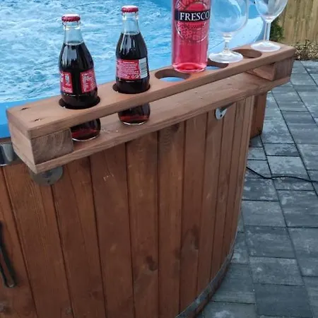 Holiday home Uroczy Z Balia Z Jacuzzi Wladyslawowo