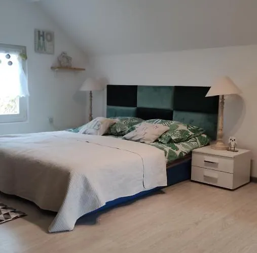 Semesterbostad Uroczy Z Balia Z Jacuzzi Władysławowo