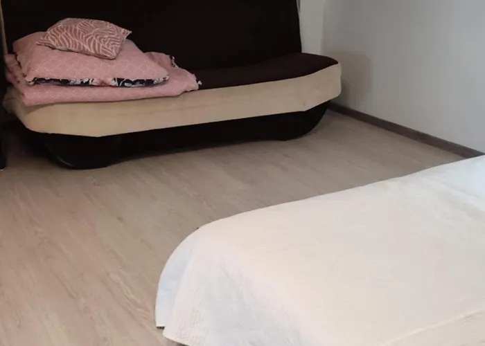 Uroczy Z Balia Z Jacuzzi Semesterbostad